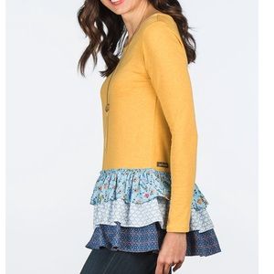 Matilda Jane top.  Size medium.  NWT